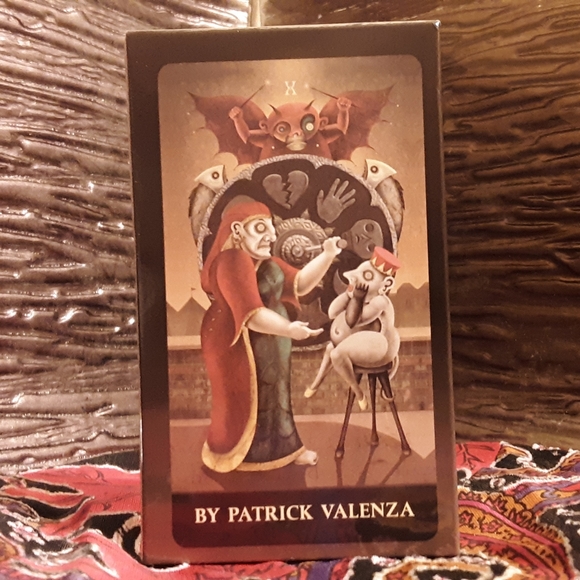 Deviant Moon Tarot complete 78 card deck - Picture 2 of 4